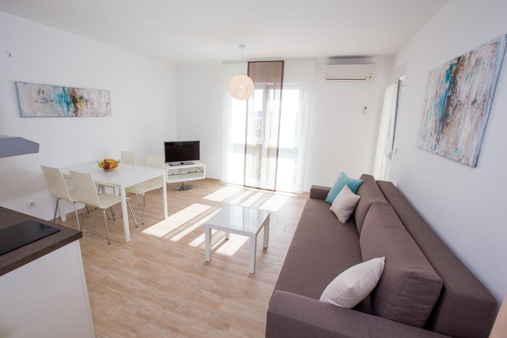 Apartments Sesar Banjol Εξωτερικό φωτογραφία