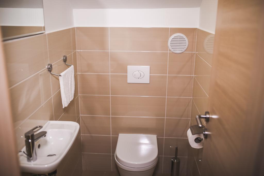 Apartments Sesar Banjol Εξωτερικό φωτογραφία